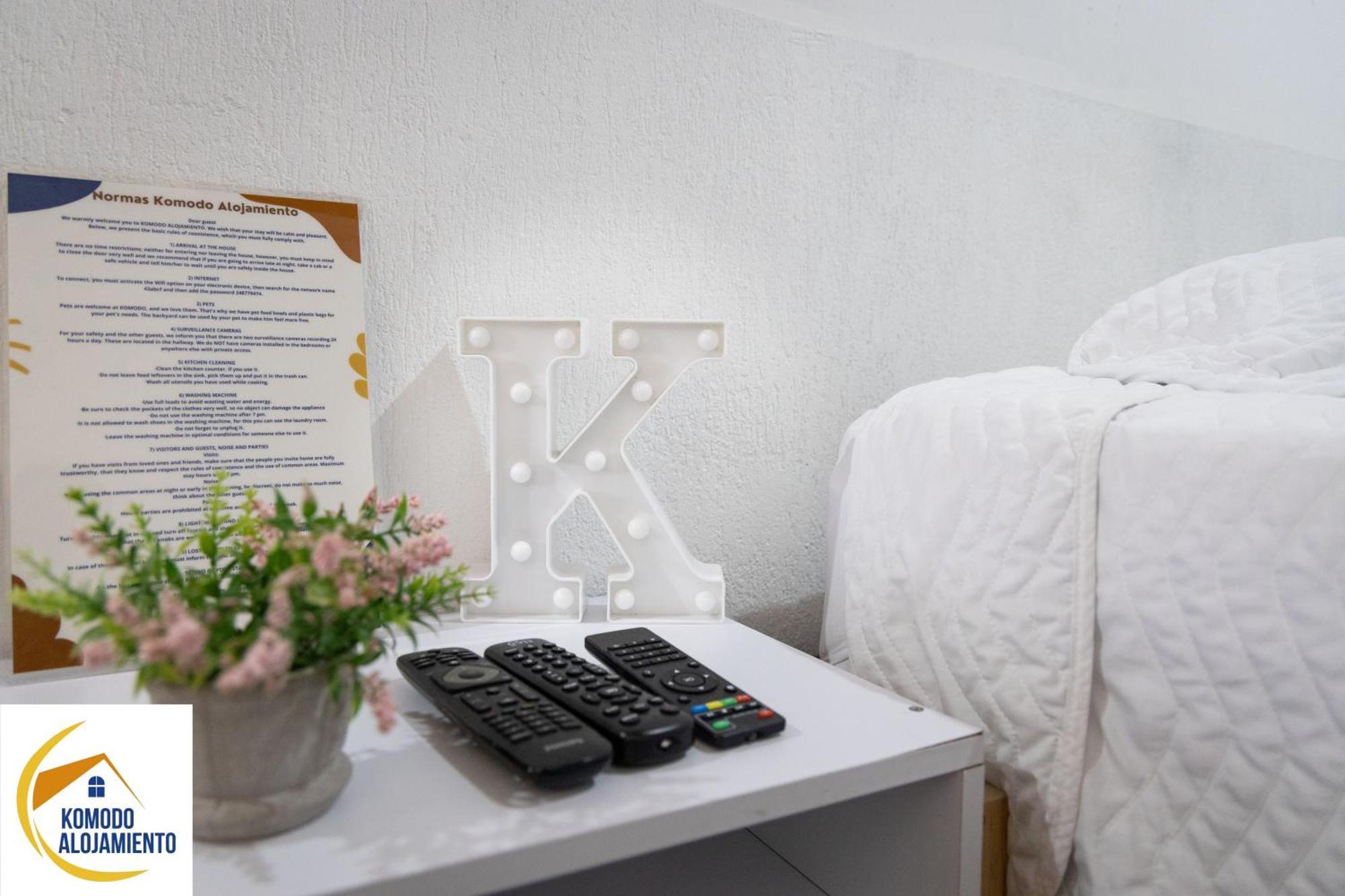 Komodo Alojamiento- Hostal Autoservicio, Ubicado Cerca Al Centro Historico - Bano Privado, Wifi , Cama 2X2 Y Agua Caliente Y Cocina Compartida Popayan Ngoại thất bức ảnh